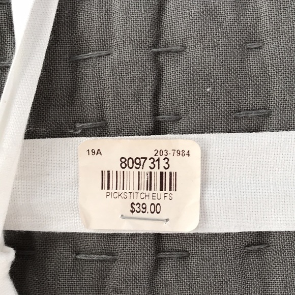 Pottery Barn sham - Picture 2 of 2